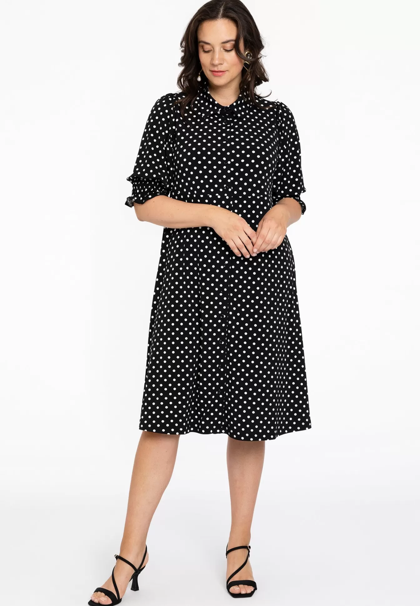 YOEK Jurk met knopen DOTS Black Hot