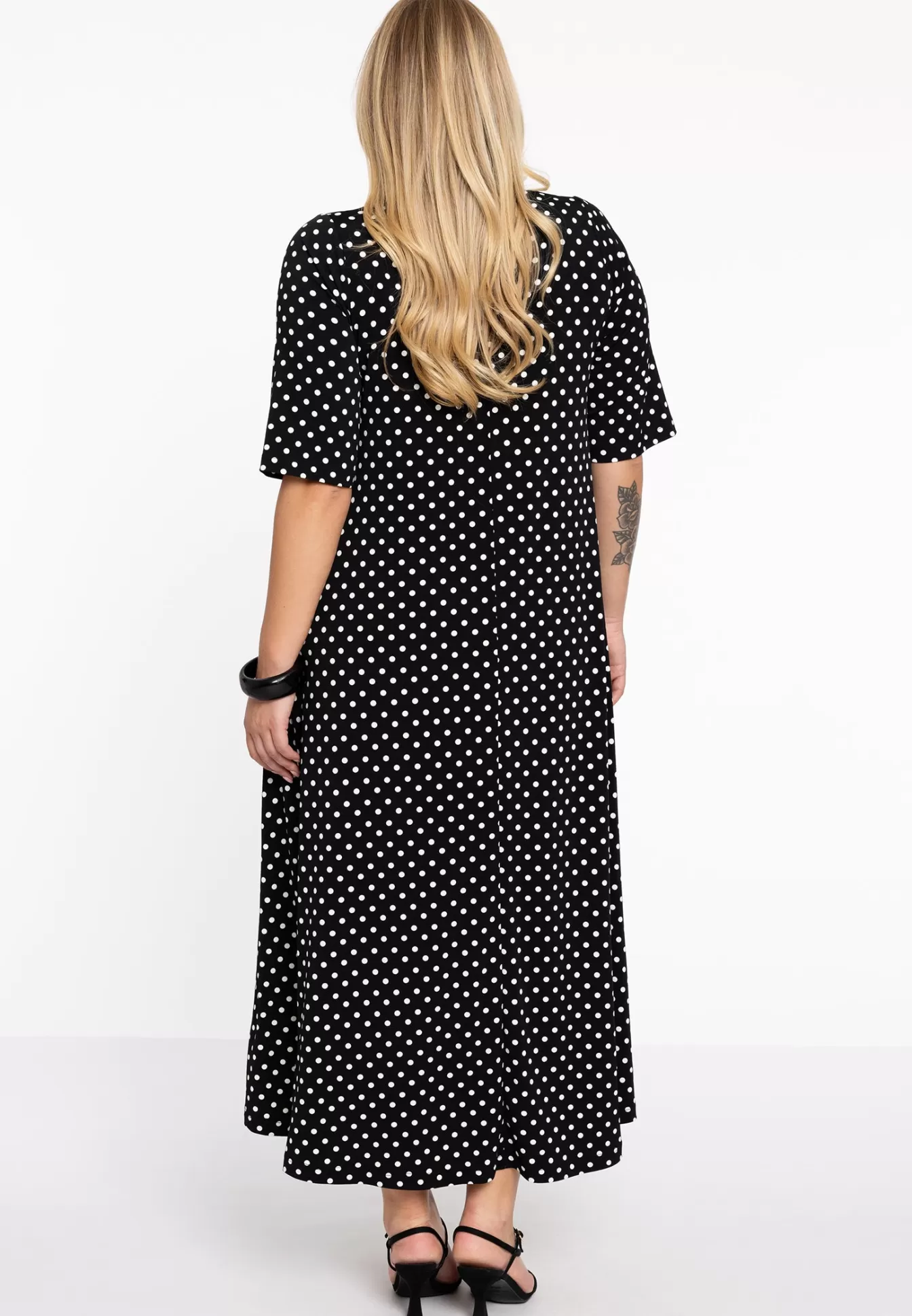 YOEK Jurk swing DOTS Black Cheap