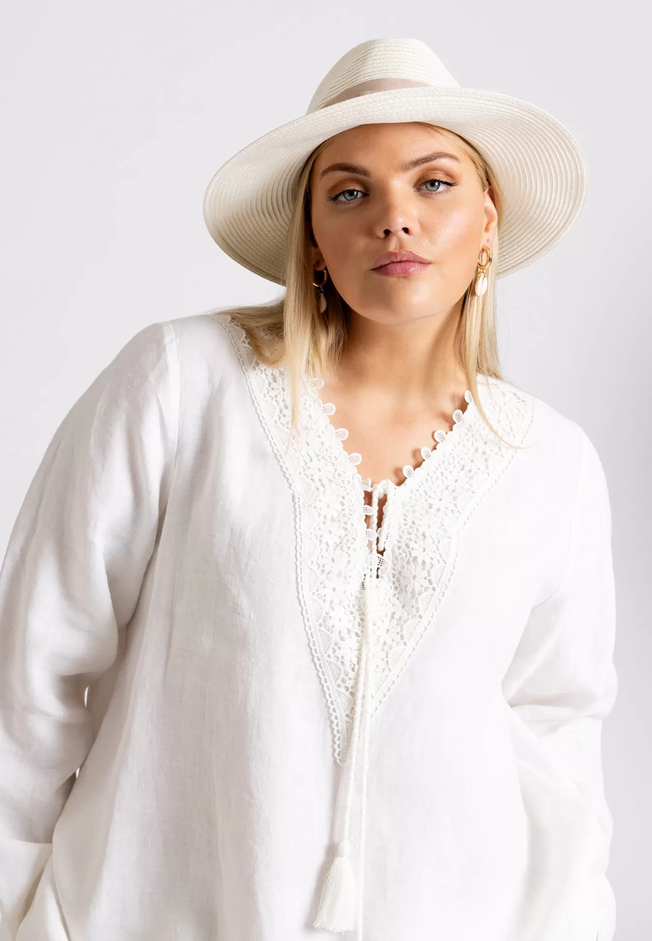 YOEK Sienna Fedora Ivory/Taupe Ecru Shop